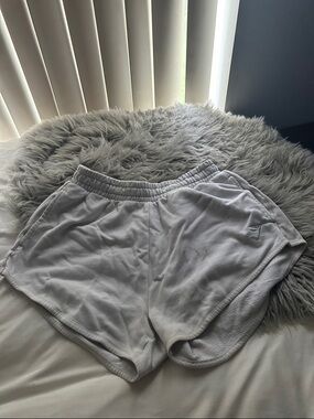GYMSHARK White Sweat Shorts